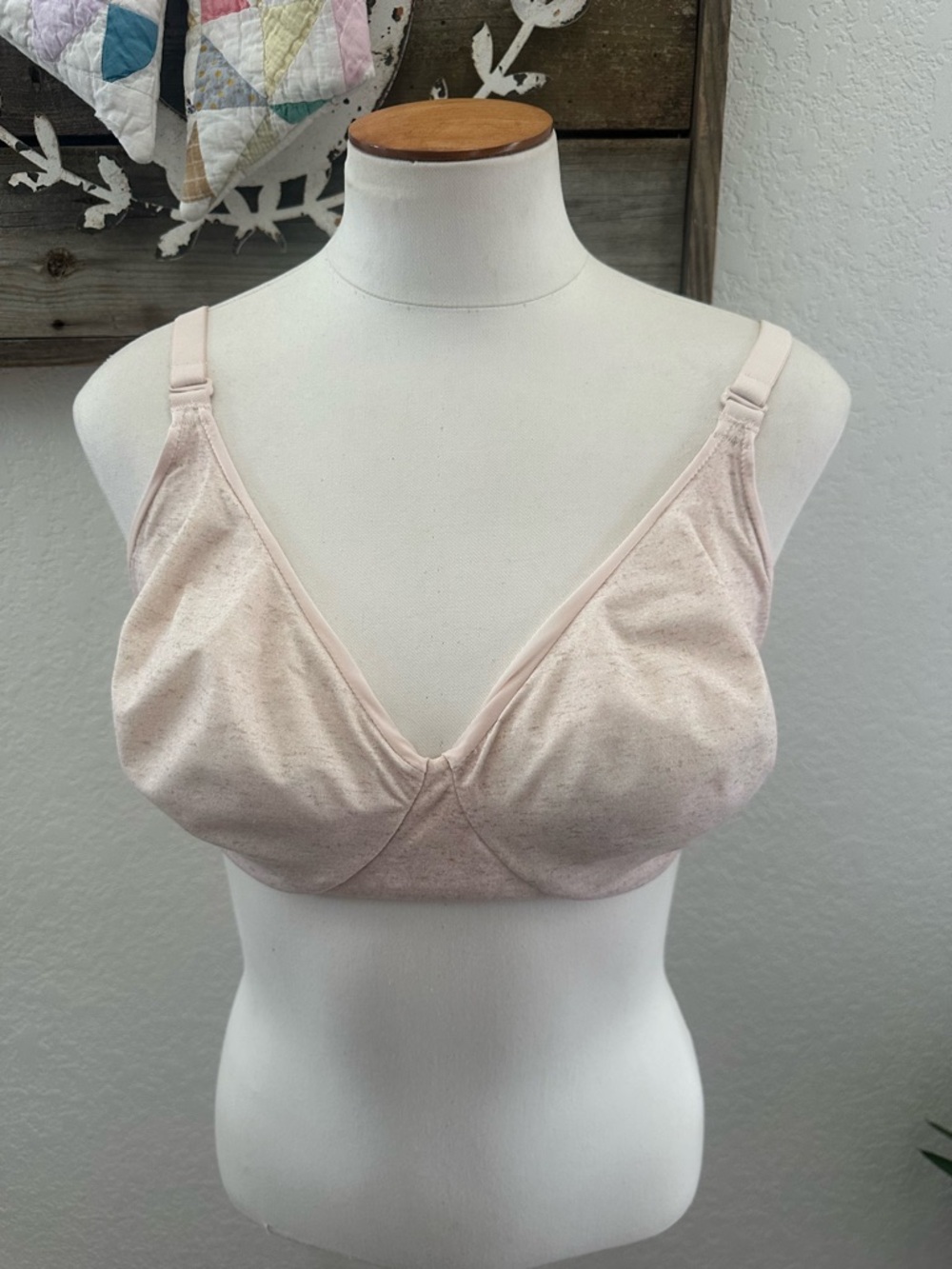 Soma Pale‎ Blush Embraceable Reversible Wireless Comfort Bra size XL